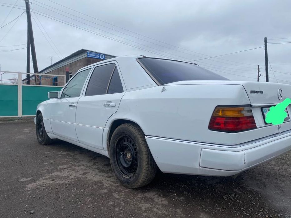 Продам Мерса в 124кузове 2-объём