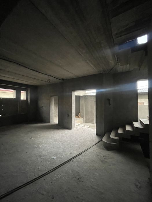 Продается участок охунбобоев махалла  своя 2,2 sotix