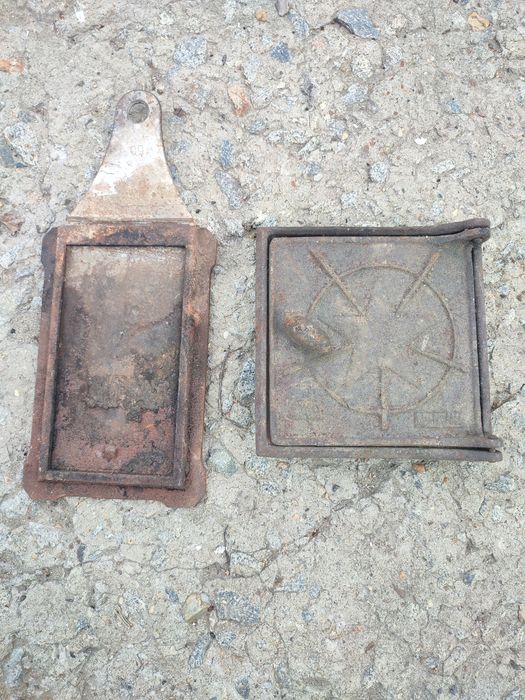 Продам чугунные дверки ,,заслонки