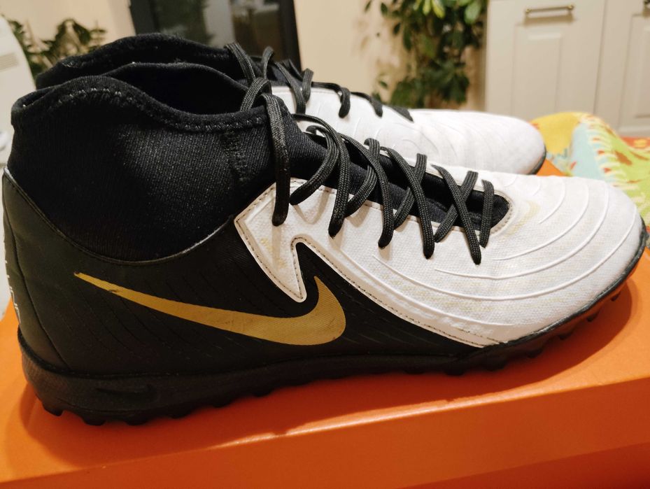 Футболни обувки Nike