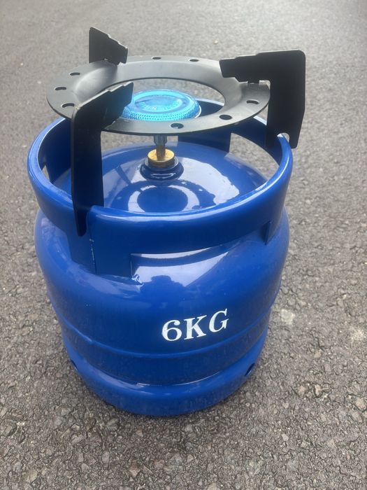 Butelie pentru gătit ( camping ) 12 kg .