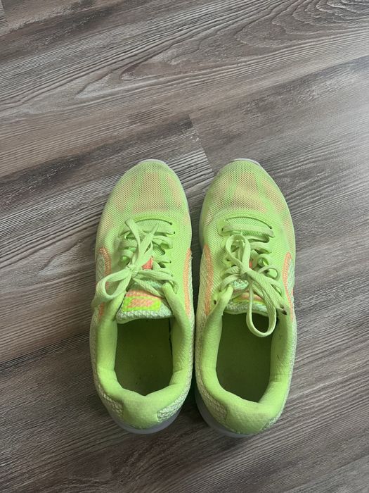 Дамски маратонки Nike