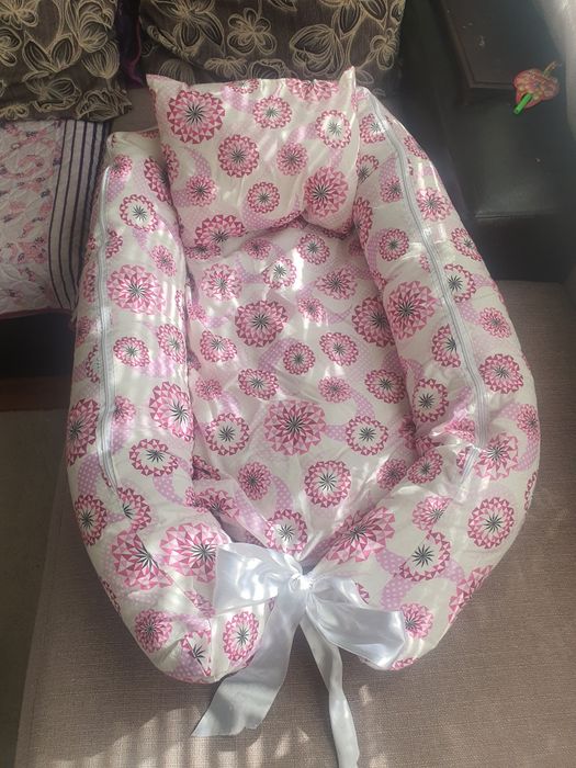 Бебешко гнездо с възглавничка
