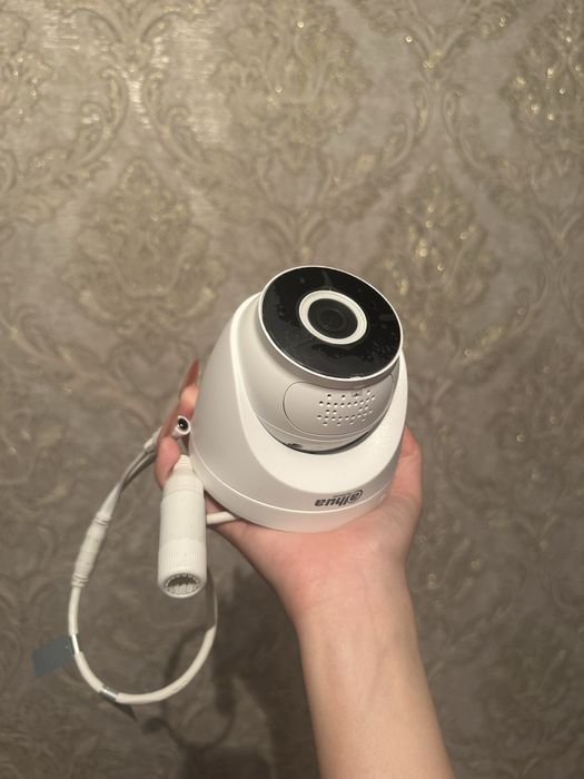 Камера видеонаблюдения