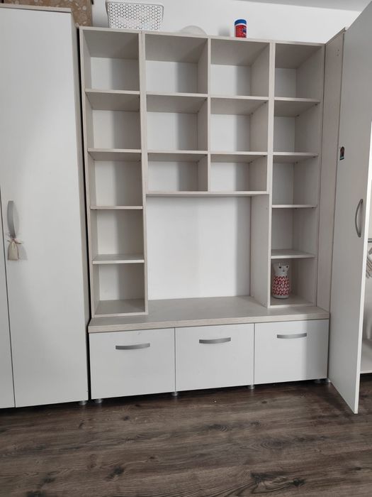 Mobila cameră tineret