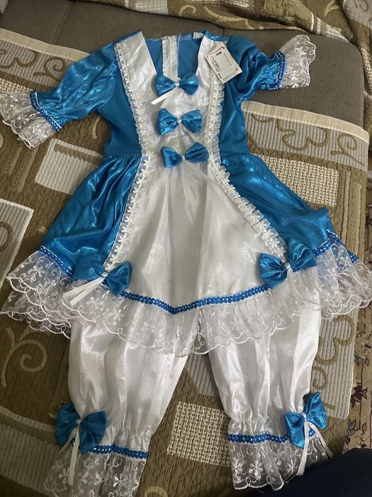 Продам костюм мальвины