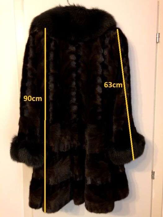 Vand Haina NOUA din blana vizon + vulpe; caciula NOUA din blana vulpe