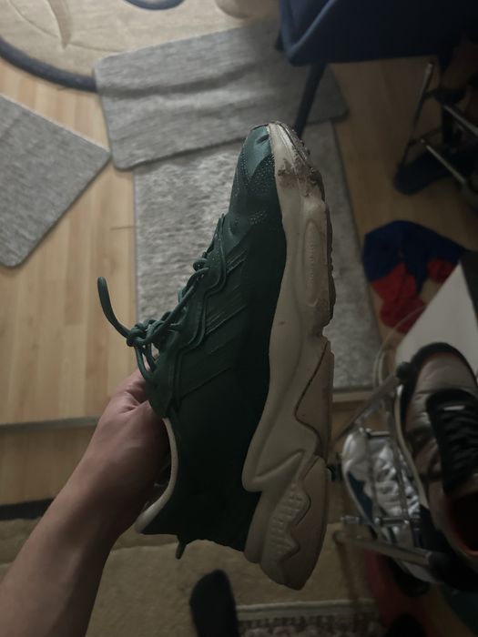 Adiddas ozweego marime 42.5 fit 43 originali noi