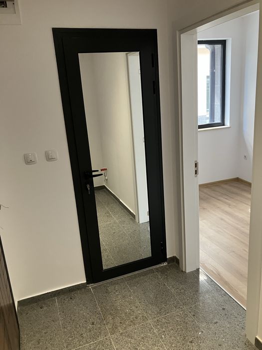 Дава се под наем Офис в Пловдив, Каменица 1 - 37 кв.м за 280 € - Снимка #3