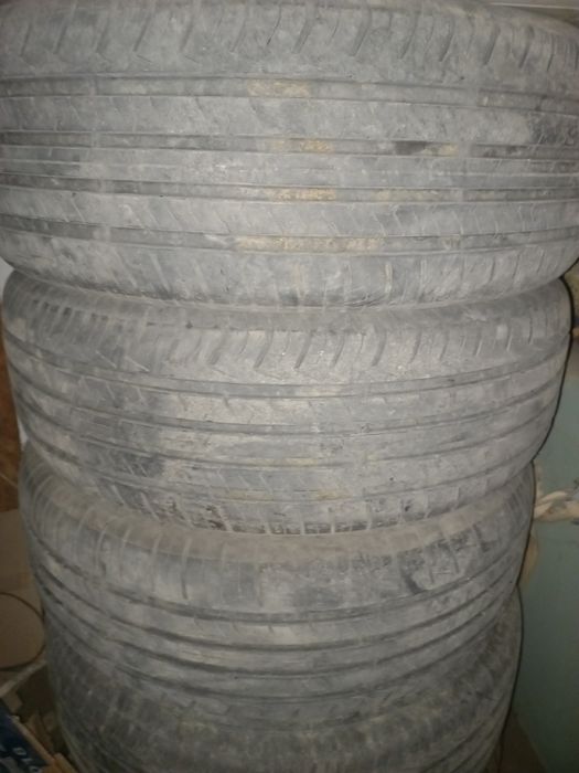 Продаётся летняя резина
