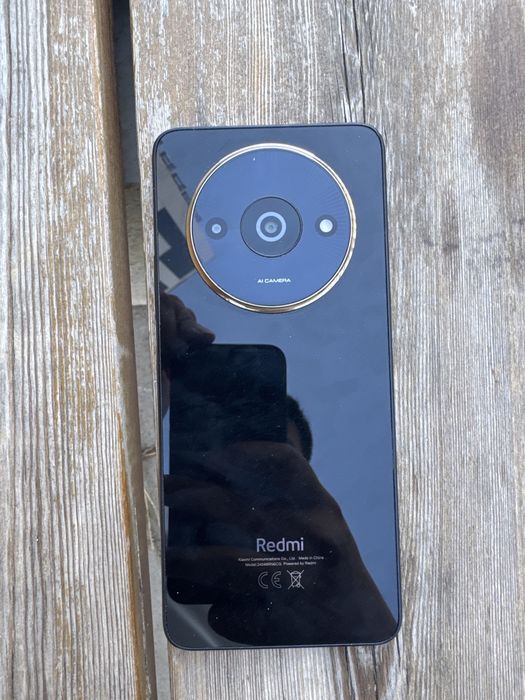Продам телефон redmi