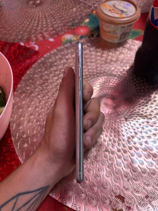 Айфон 11 pro max 64гб