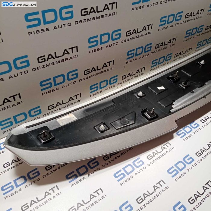 Eleron Spoiler Suport Lampa Tripla Stop Auxiliar Central Hayon Haion Portbagaj Renault Clio 3 Break Grandtour 2005 - 2013 Cod 8200883016 [2192]