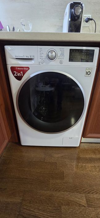 Дава се под наем Едностаен апартамент в Плевен, Идеален център - 50 кв.м за 408 € - Снимка #10