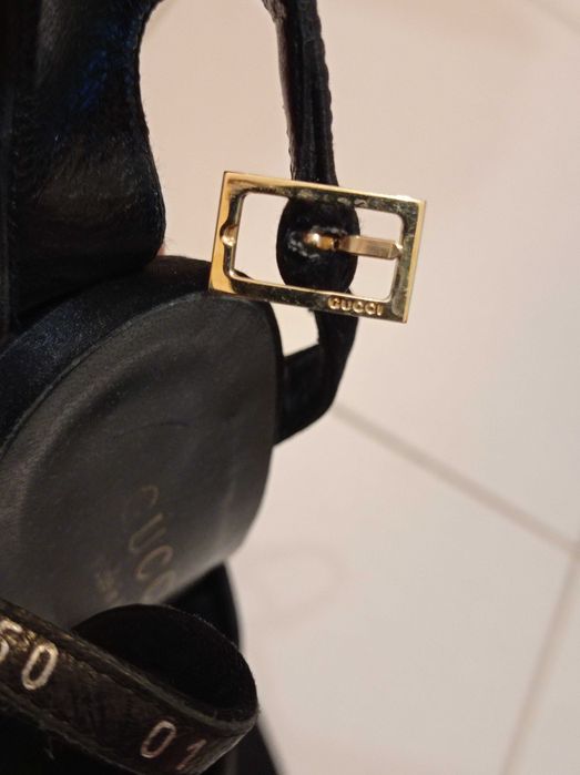 Уникални обувки GUCCI