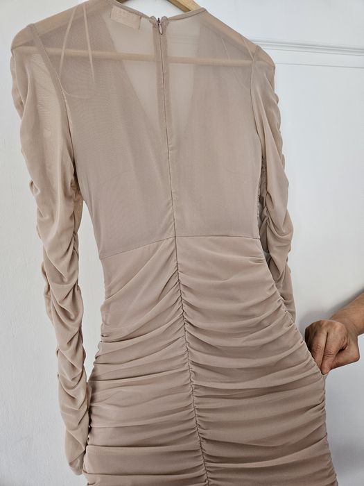 Rochie nude S Asos