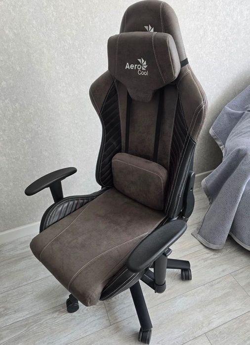 Игровое компьютерное кресло, Aerocool
