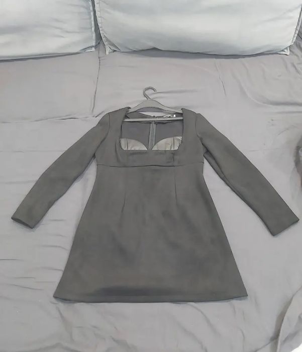 Продам платье (новое)