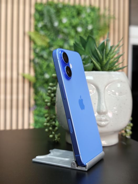 iPhone 16 128 GB 100% Bateria