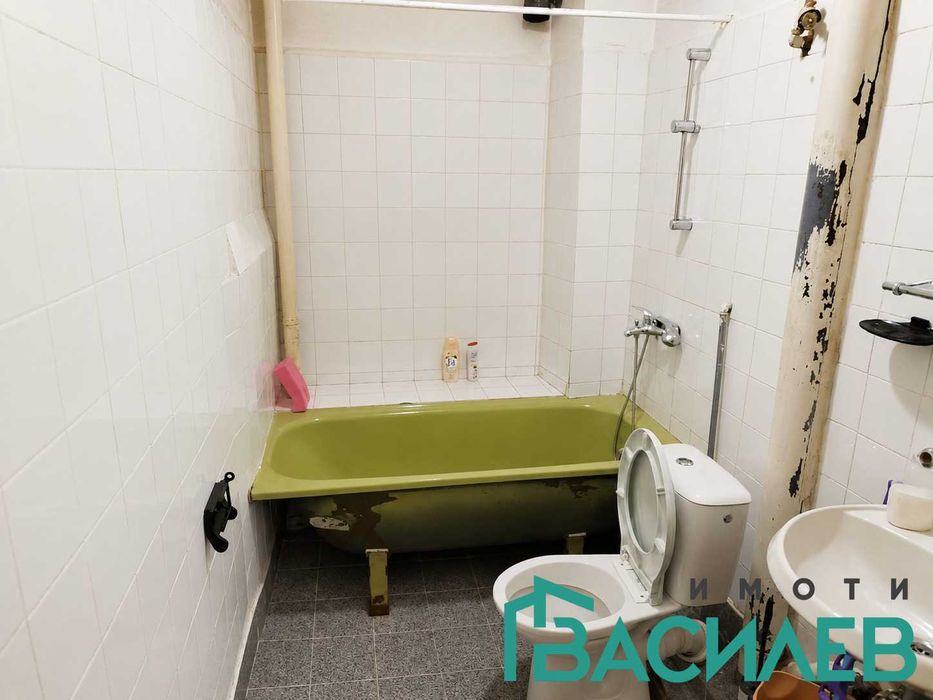 Продава 2-СТАЕН град София, Връбница 2