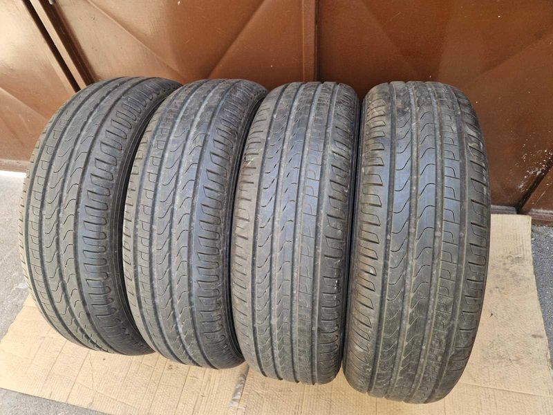 4 Pirelli R17 215/65
летни гуми
DOT1921