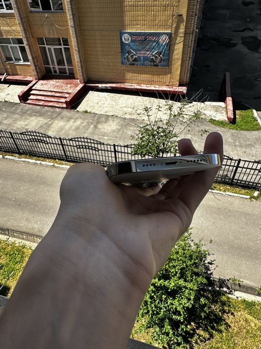 Iphone 14 pro max  13 narxida