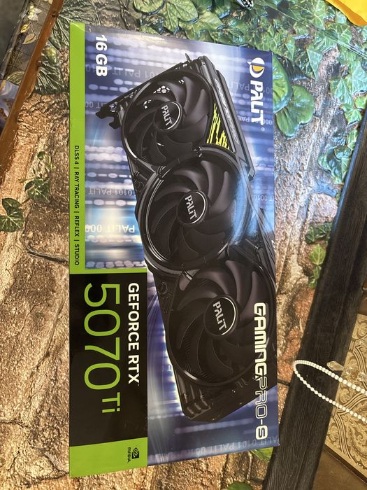 Продам Palit Gaming Pro-S RTX 5070TI