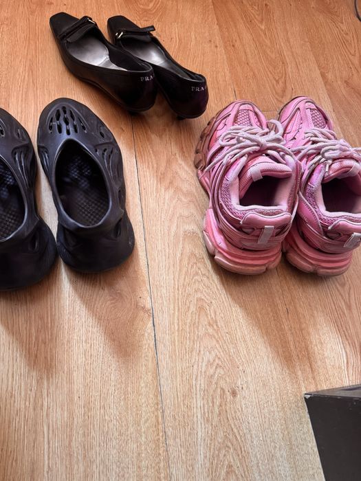 Обувки Balenciaga track, yeezy foam runners, prada kitten heels