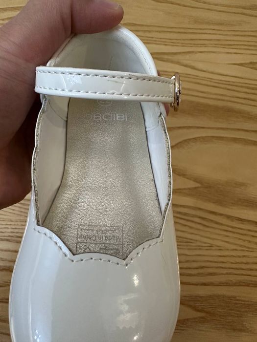 Продам туфельки детские