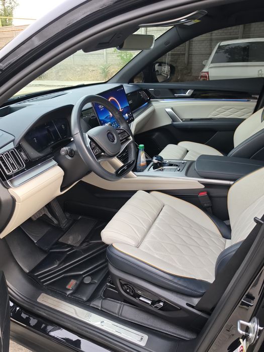 BYD TANG EV 730км Рестайлинг 7 месталик Капитанский 4 сиденя Массаж