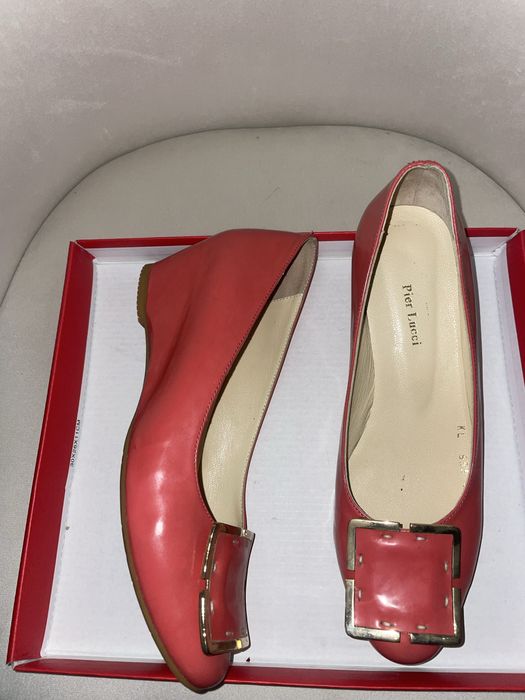 Женские туфельки