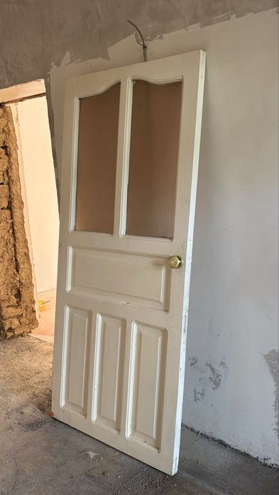 Б/у Деревянные двери