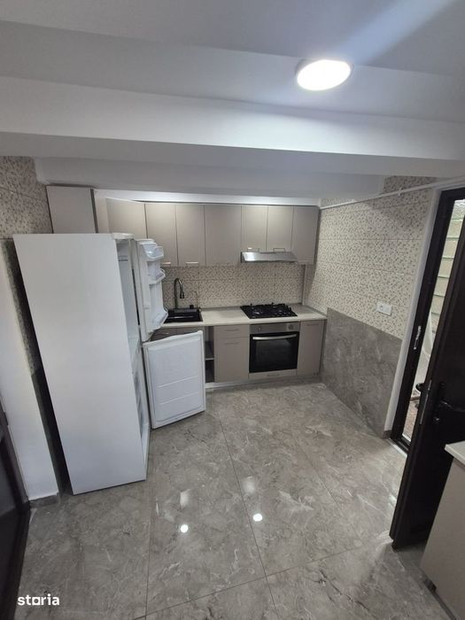 Apartament 3 camere, zona ultracentrala, mobilat, parter