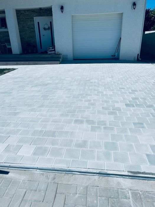 Extra preturi pentru pavaje si pavele model 14x14 cu montaj