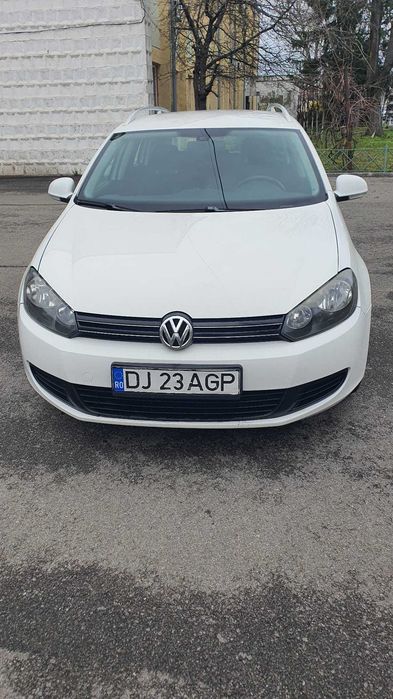 Volkswagen Golf 6 Variant, motor 1,6 Diesel, an de fabricație 2010.