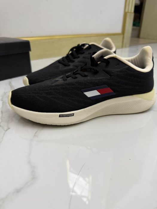 Krosovka Tommy hilfiger