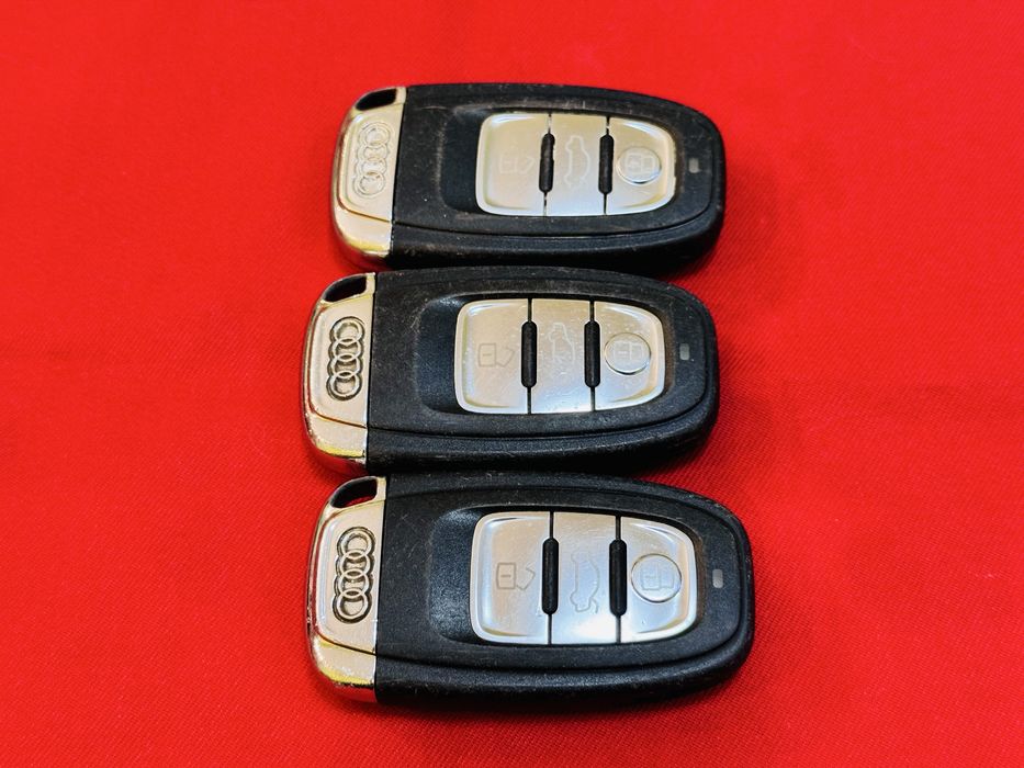 Оригинален ключ за Audi A4 A5