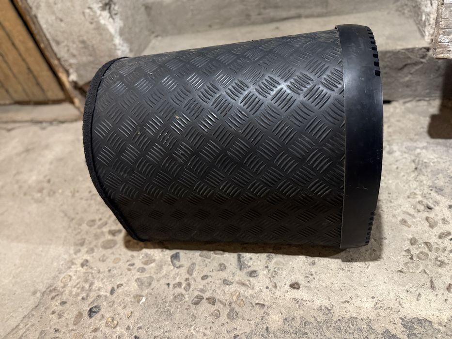 Бас каса HERTZ HX380 15" 1400W