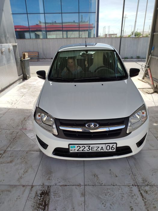 Продам отличный автомобиль один хозяин