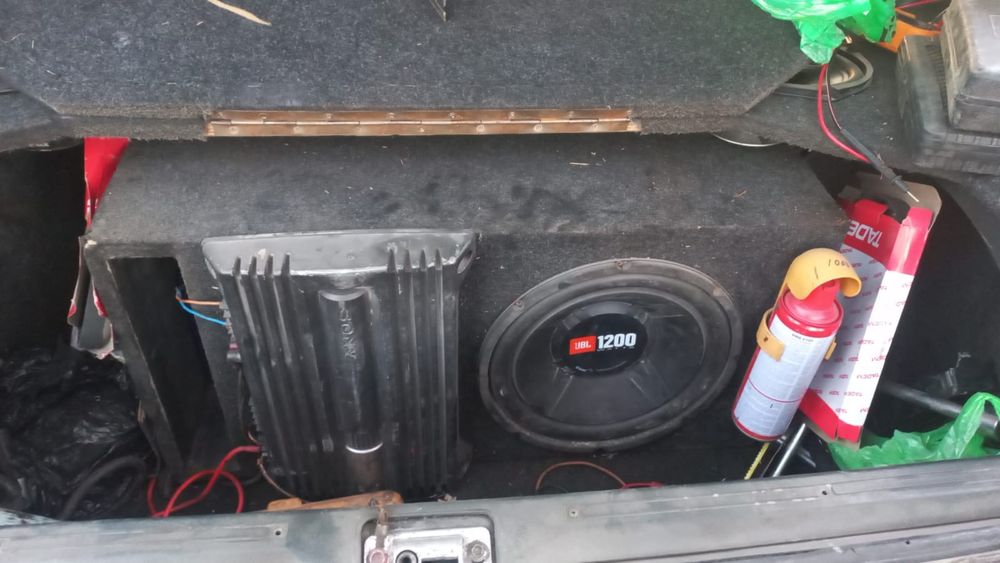 Продам самбвуфер