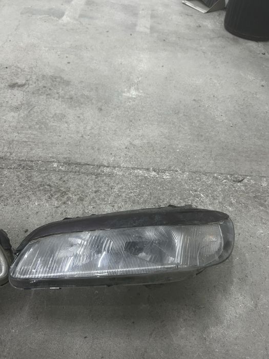 Продам фары Opel omega B