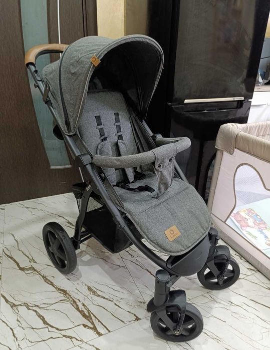 Количка Lionelo Annet plus