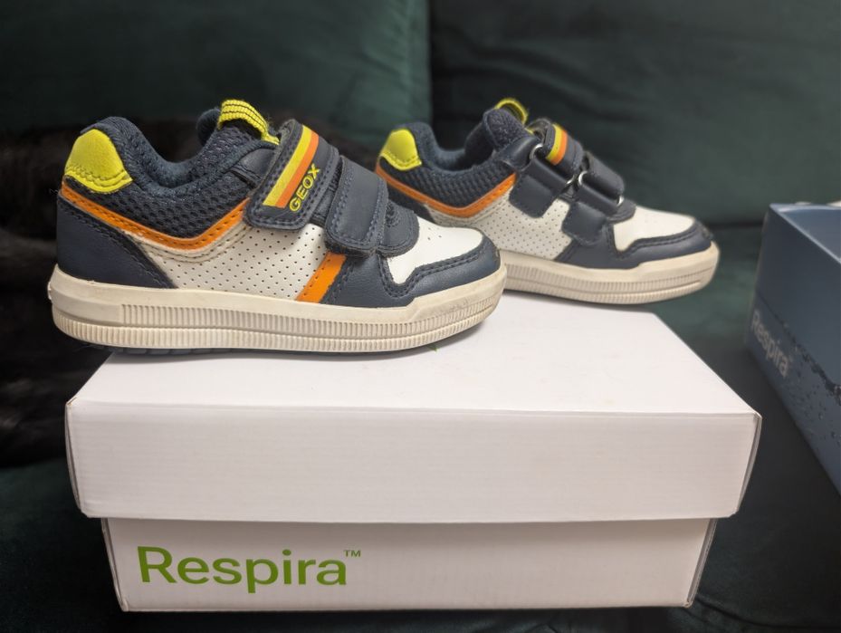Geox adidași mărime 24