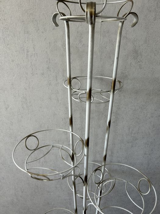 Подставка для цветов