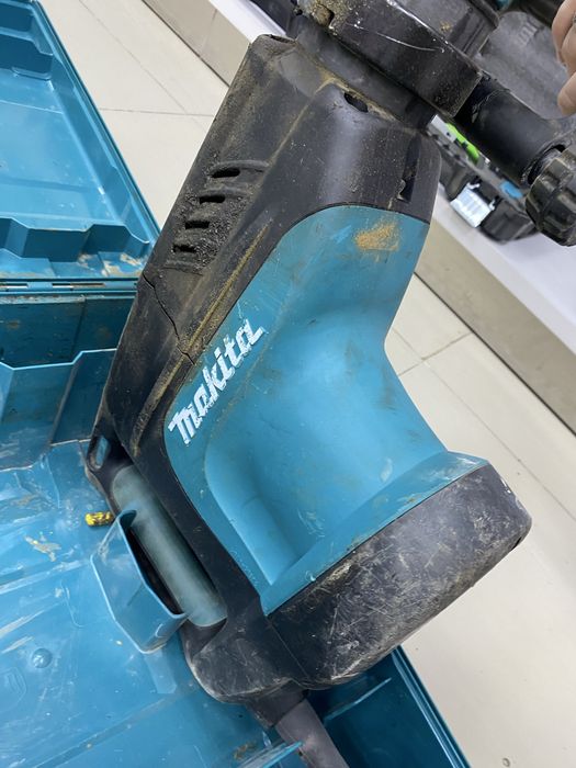 Перфоратор Makita HM1203C Original (ТМ79)