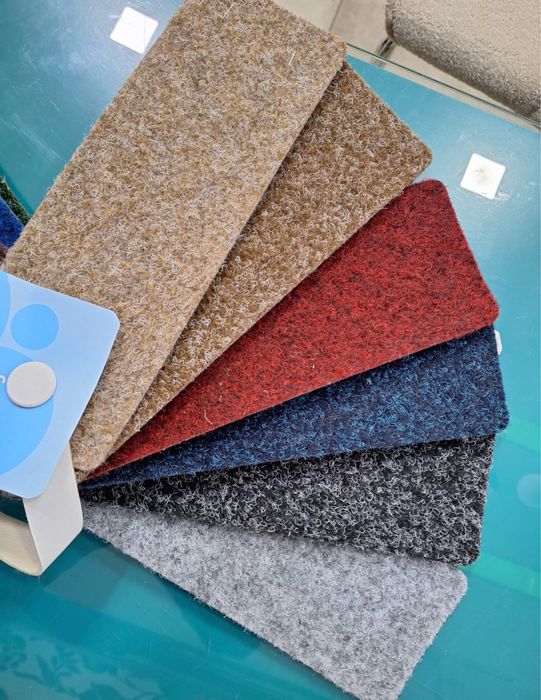 Montez mocheta  rola si dale , lvt ,pvc , sapa autonivelanta ,