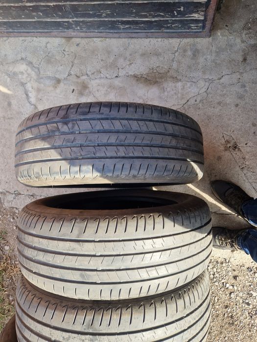 Летни гуми бриджстон 225/60/18