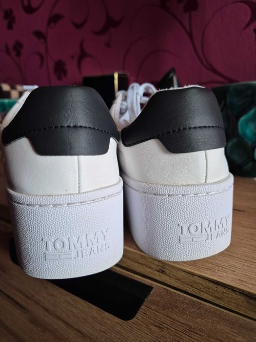 Tommy Hilfiger дамски маратонки