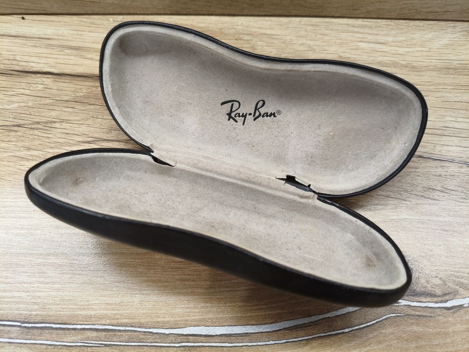 Чехлы от очков Ray-Ban