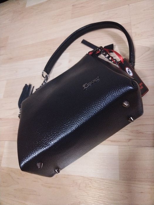 Дамска чанта кожена